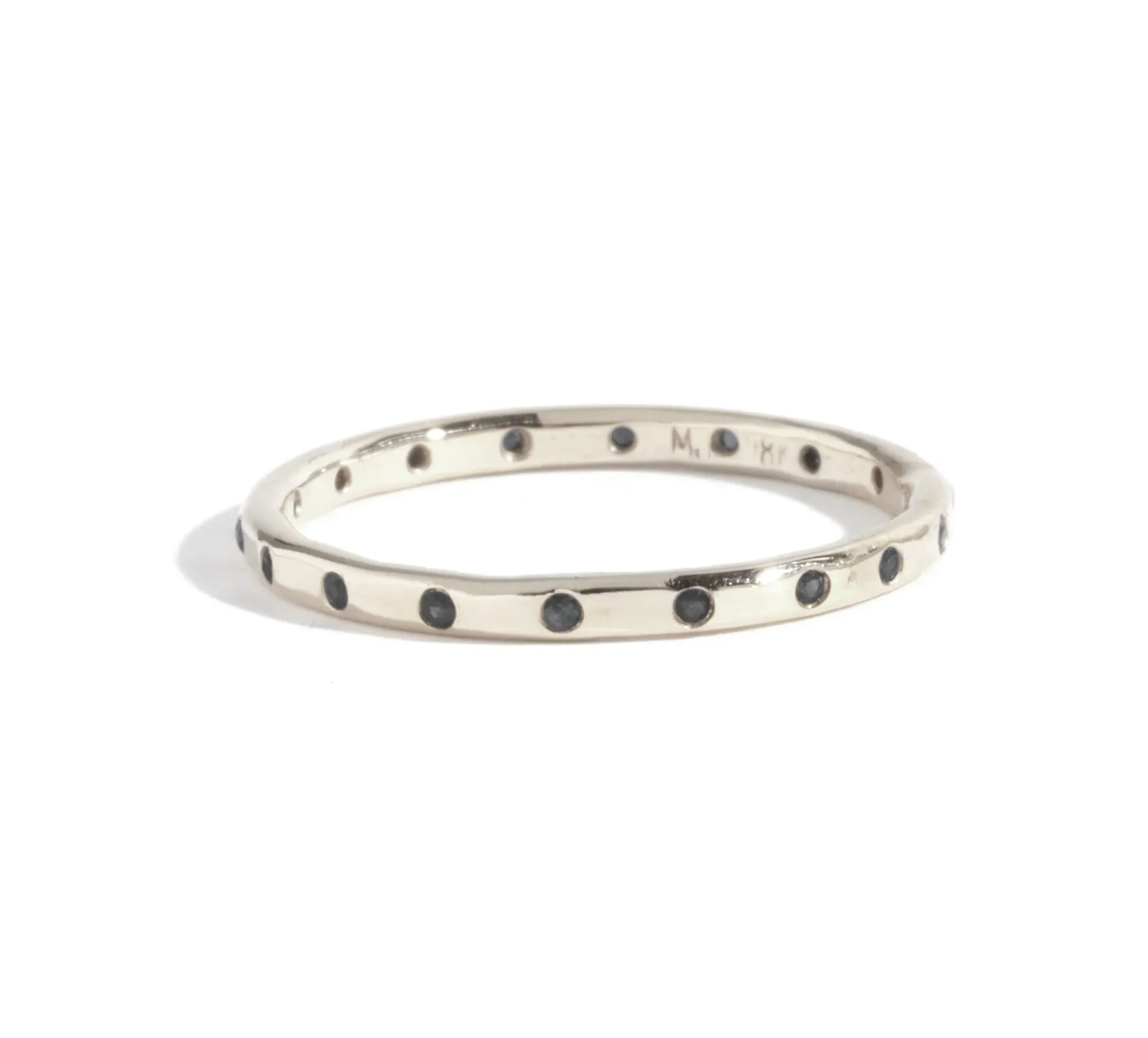 18 Black Diamond Band - 18k White Gold
