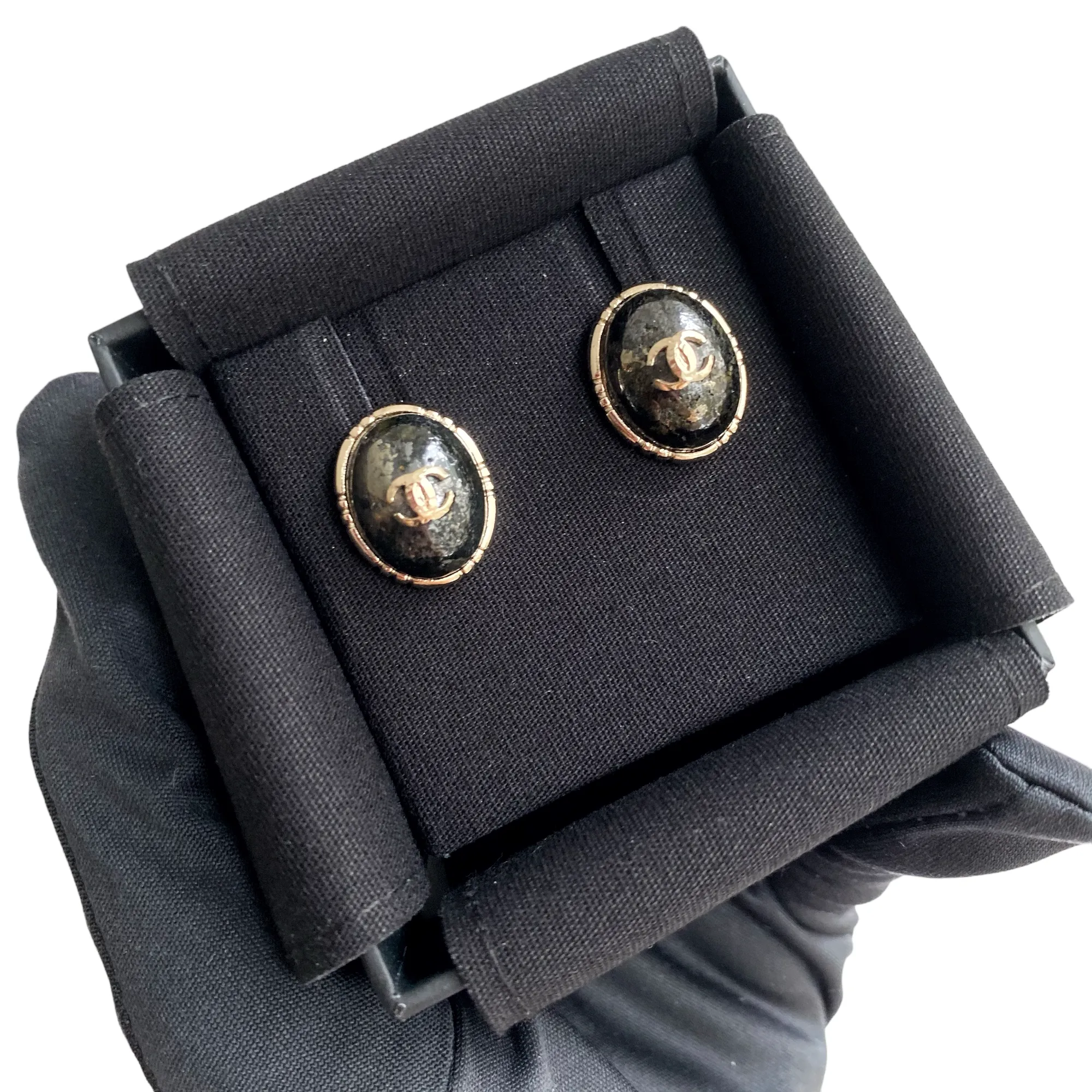 19A Graphite CC Logo Embossed Oval Stud Earrings