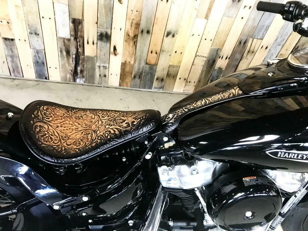 2018-2025 Harley Softail Spring Seat 11x16" Oak Tank Bib Conversion Mounting Kit b
