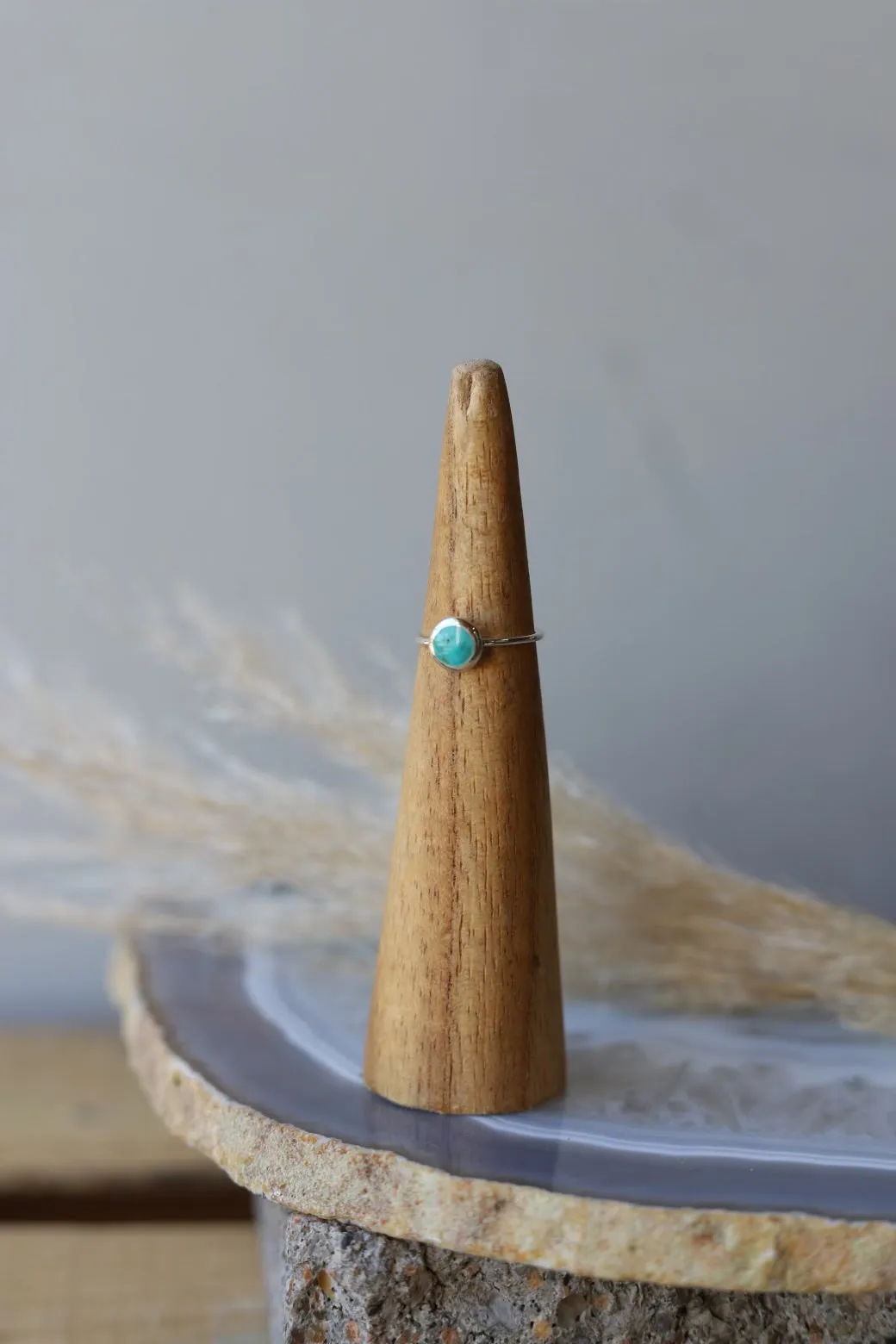 22415 SILVER RING W/ 8MM TURQ STONE