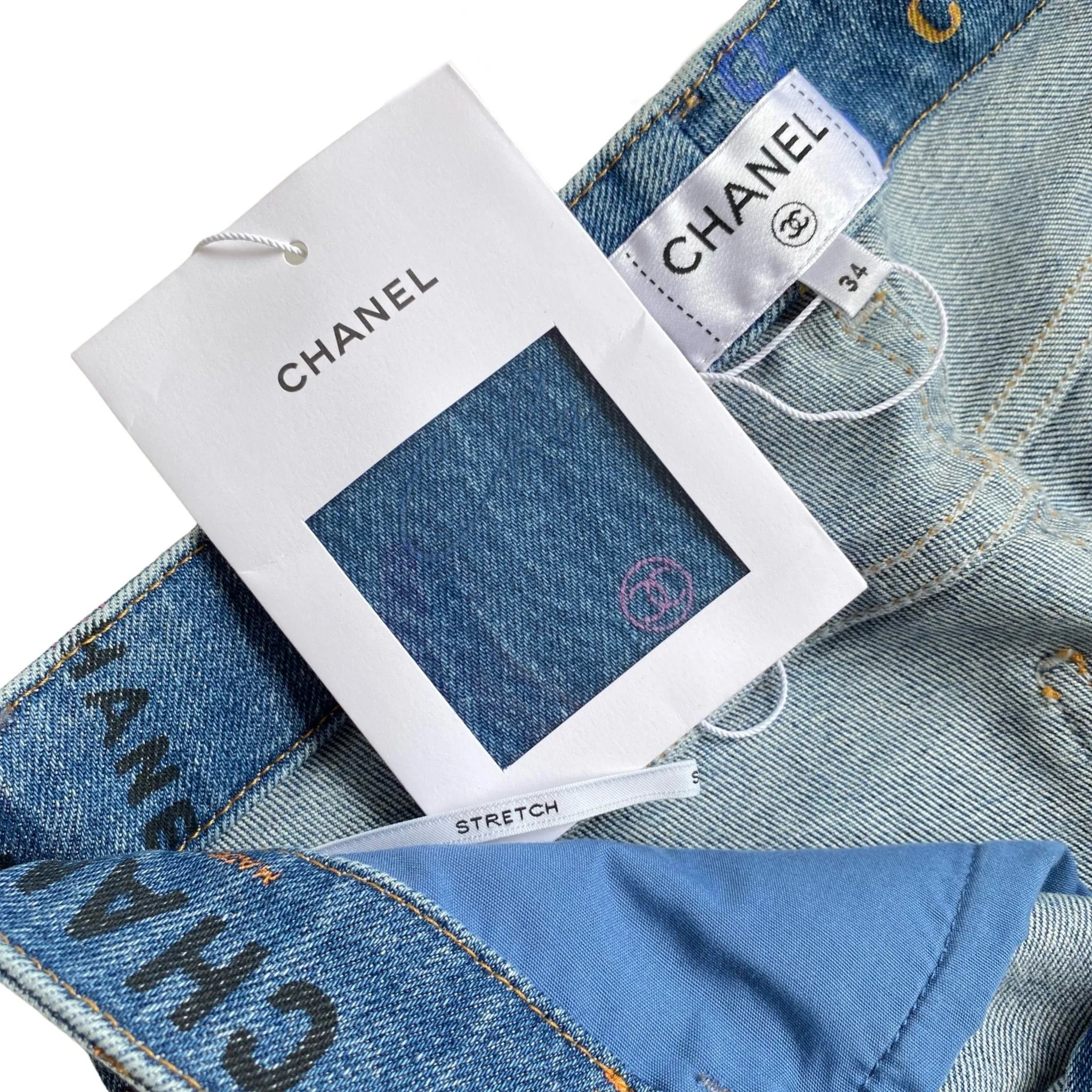 22P Blue & Multicolour CHANEL Printed  Stretch Denim Jeans Sz 34