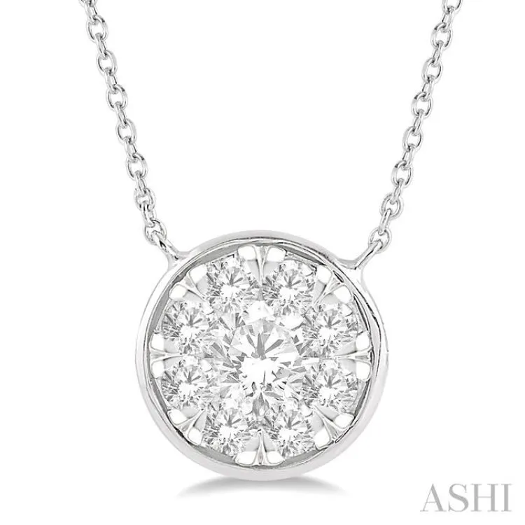 3/4 ctw Round Shape Lovebright Diamond Pendant With Chain in 14K White Gold