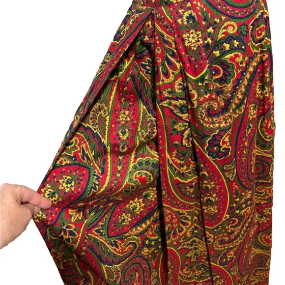60s COTTON PAISLEY BOHO MAXI SKIRT W GUSSET PLEATED SIDES &amp; BACK EUC SZ XS