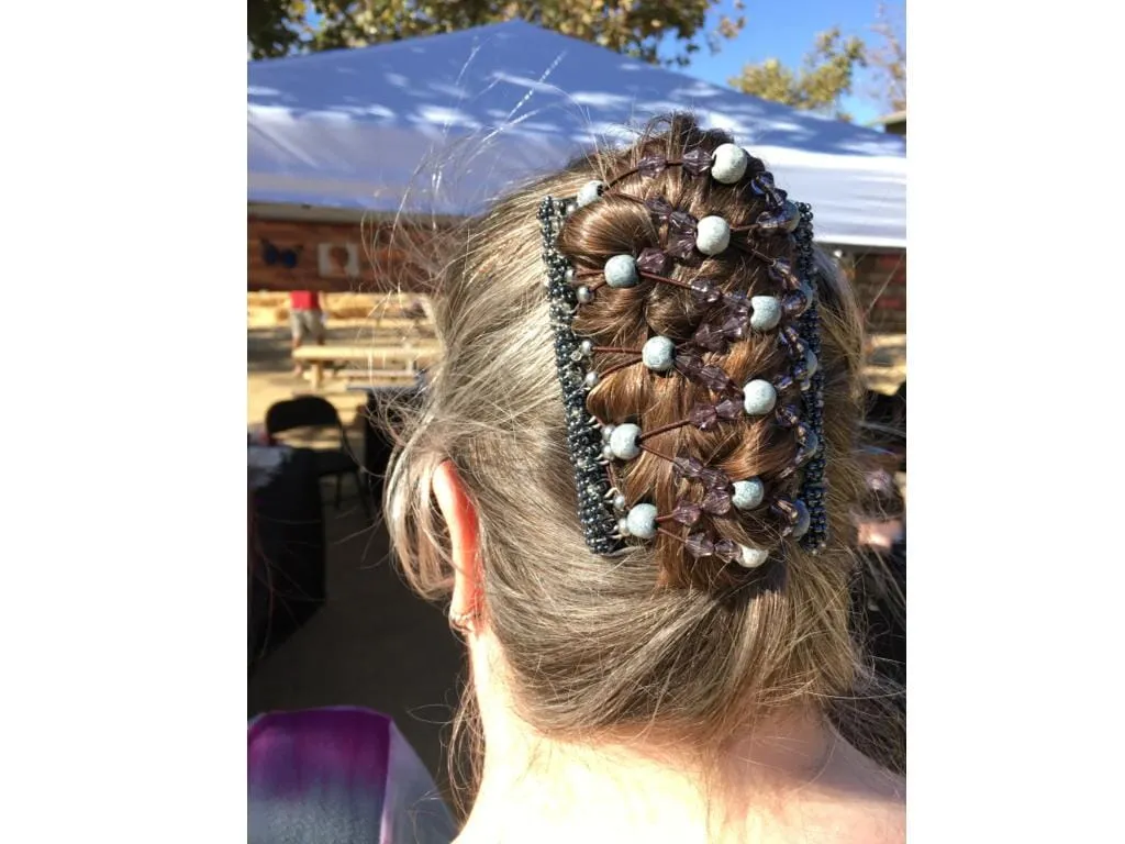 African Butterfly Wire Hair Clip - 11 Tong 436