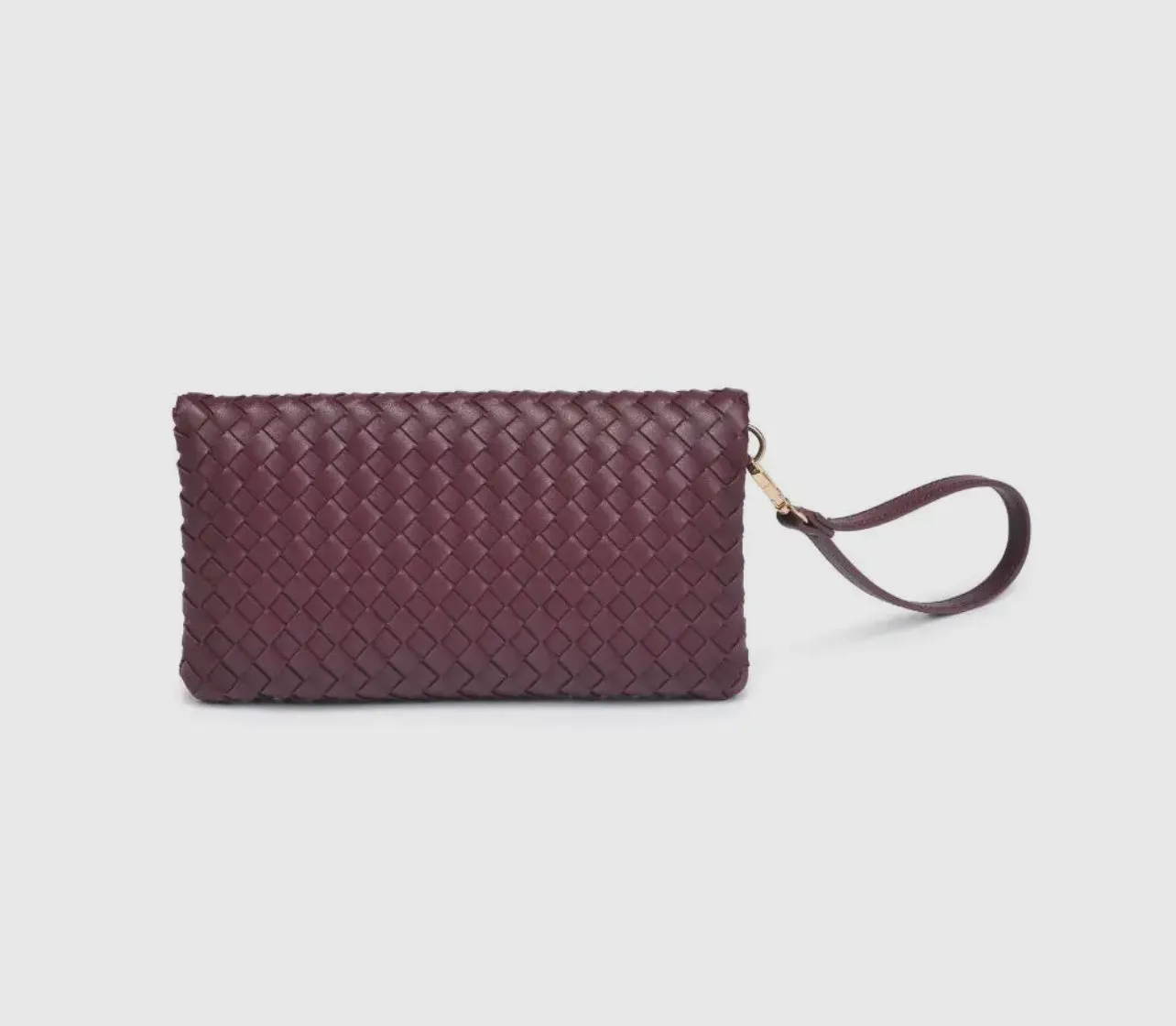 AMANDA WRISLET CLUTCH