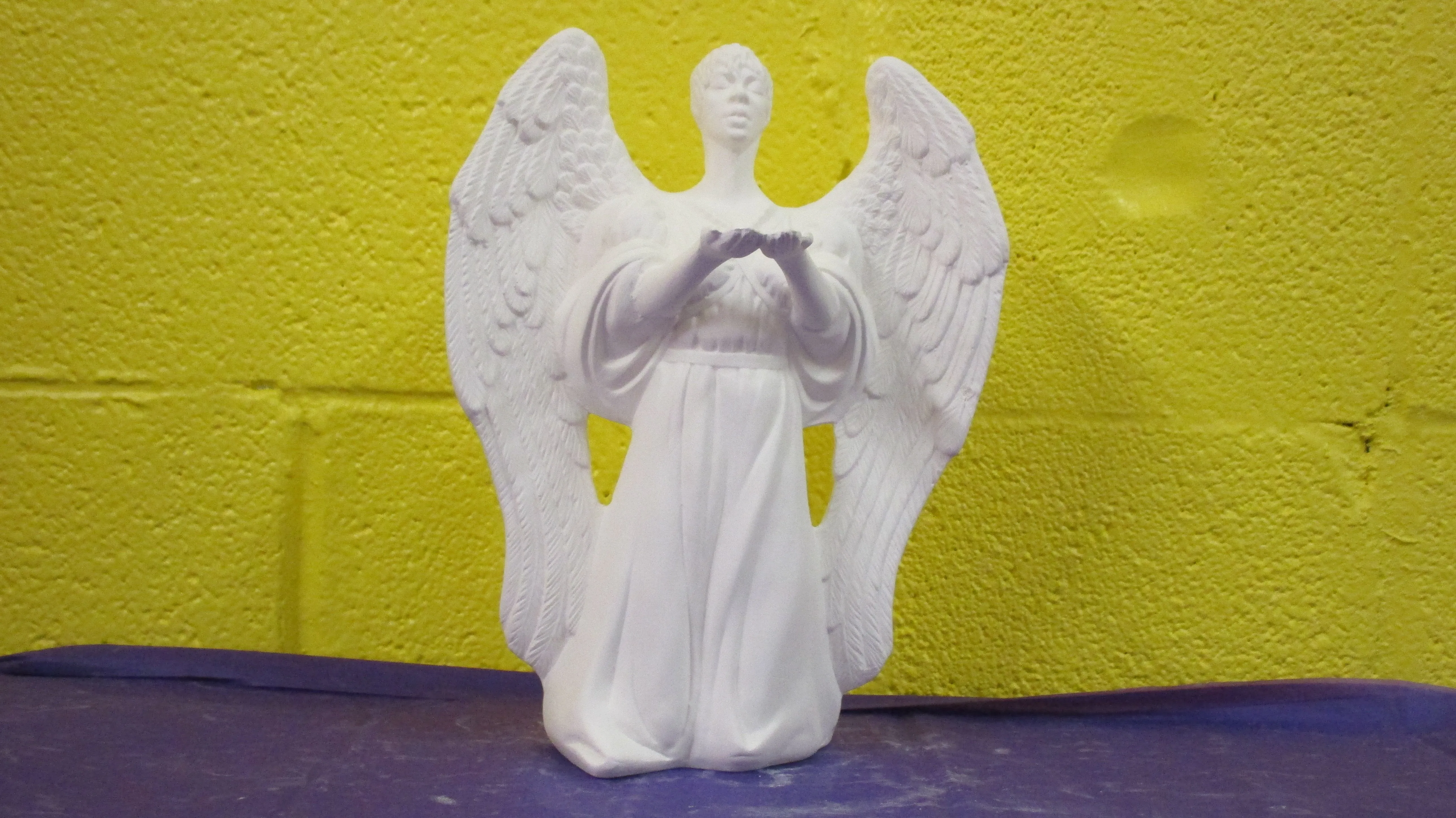 Angel - Ethnic, Hands Out