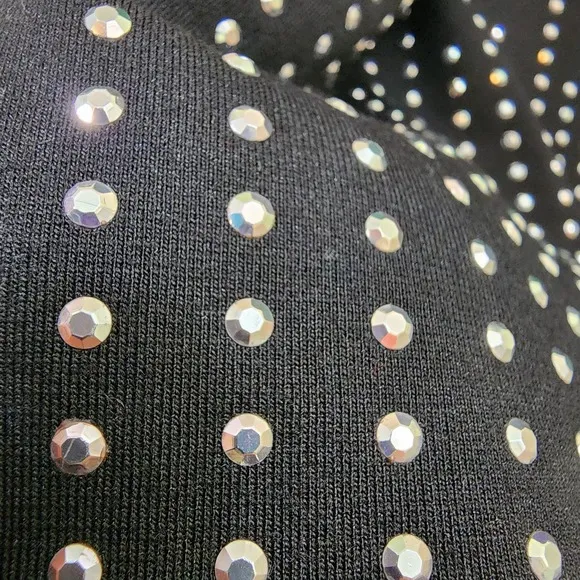 Ashro black studded silver colored bedazzled Claudine skirt woman's size 16