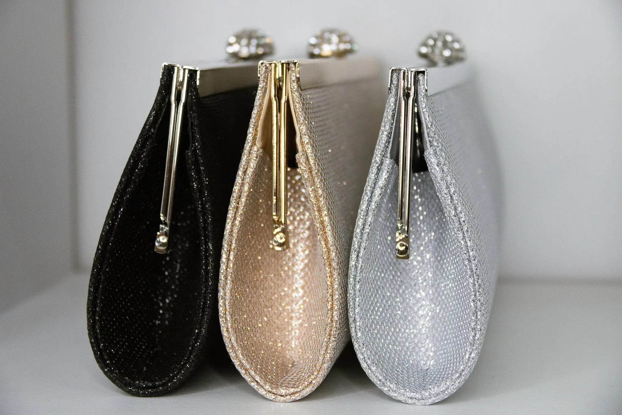 Belle Clutch in Silver