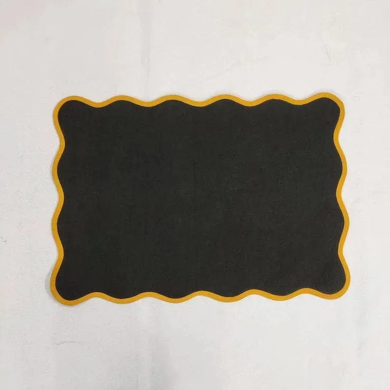Black Classic Scallop Cotton Placemat Set of 4