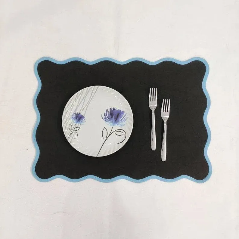 Black Classic Scallop Cotton Placemat Set of 4