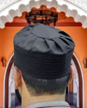 Black Pleated Hat with Piping