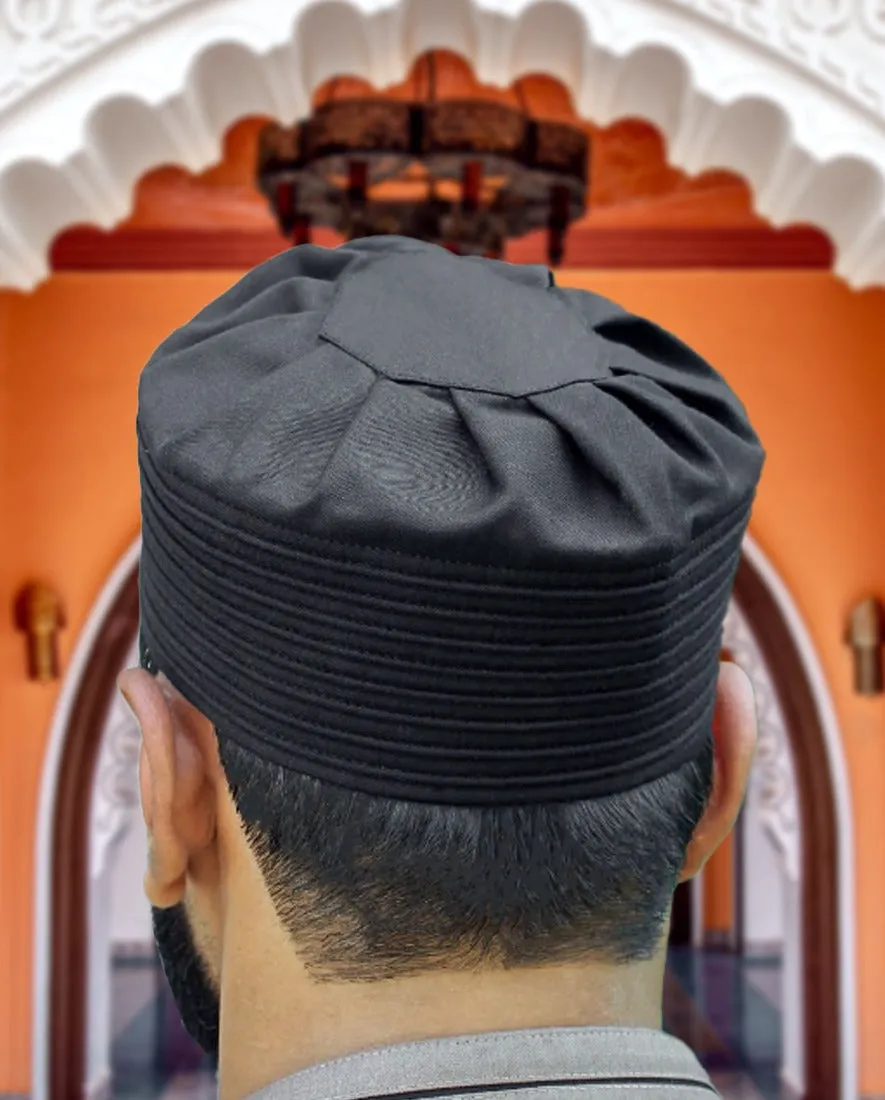 Black Pleated Hat with Piping