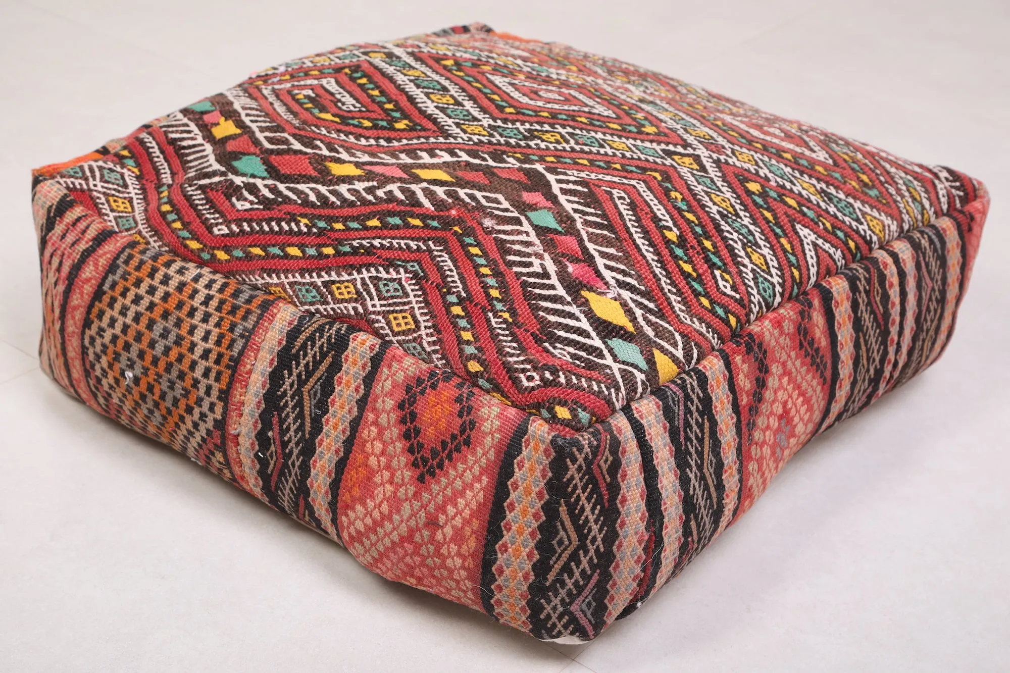 Boho handmade moroccan pouf ottoman