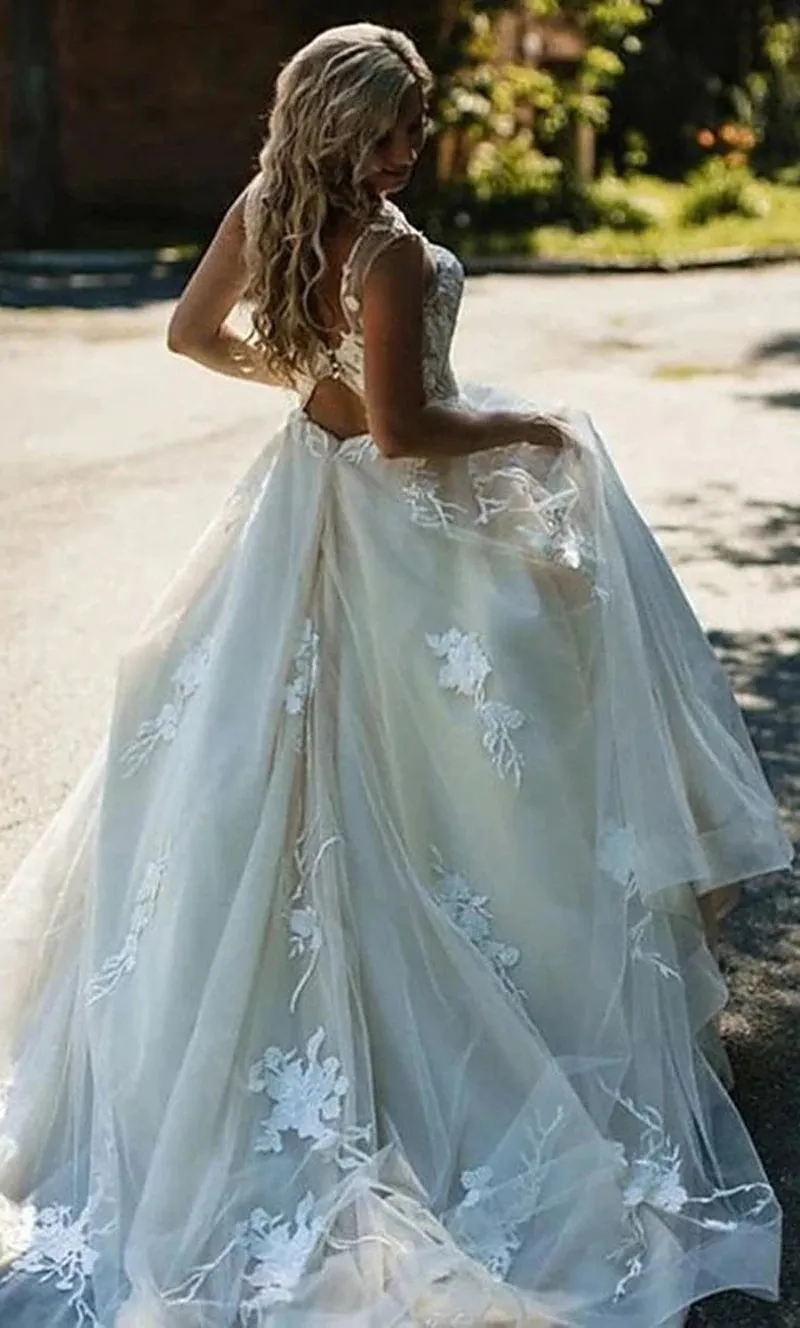 Boho Wedding Dress Beach Bride Dress Lace Appliques Beaded Bohemian Bridal Gowns OKV22