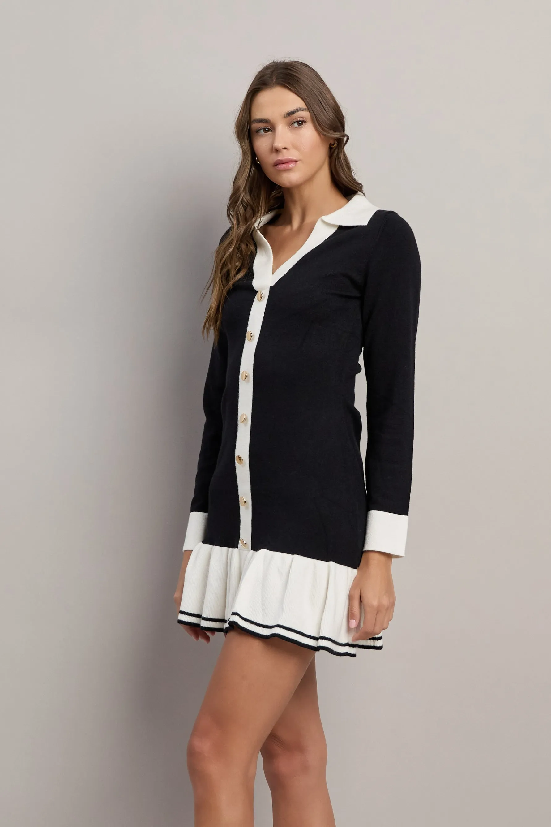 Button Detailed Contrast Trim Dress
