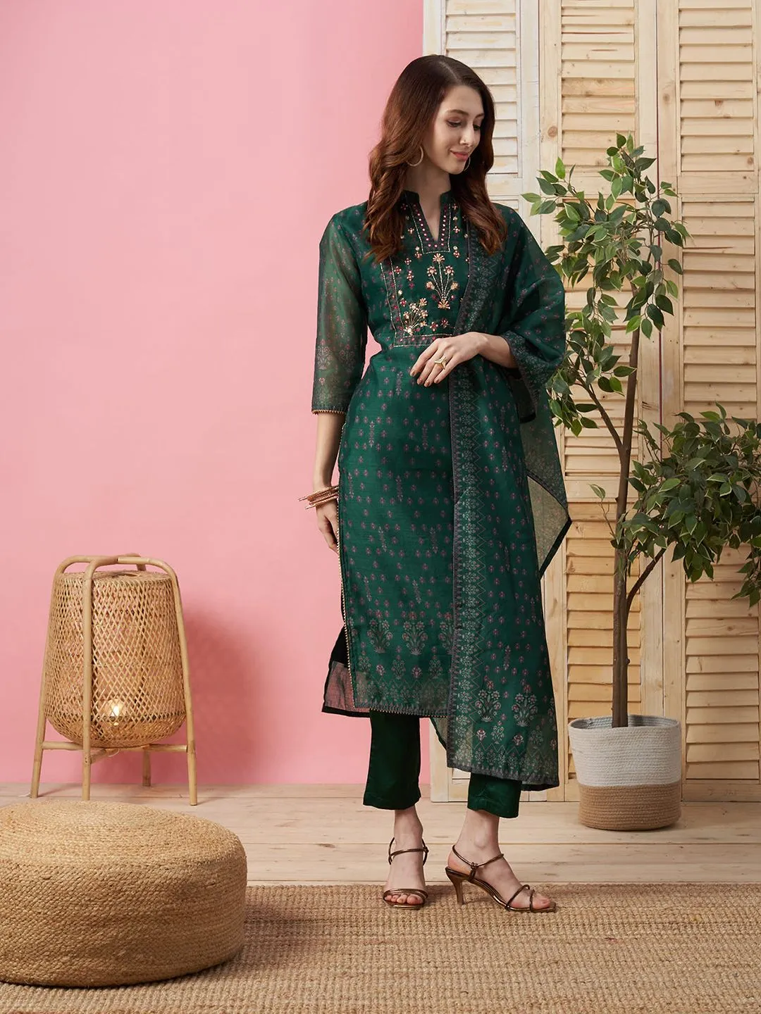 Chanderi Silk Mandarin Collar 3/4th Sleeves Green Mughal Prints Kurta Set With Dupatta For Women - ZOLA