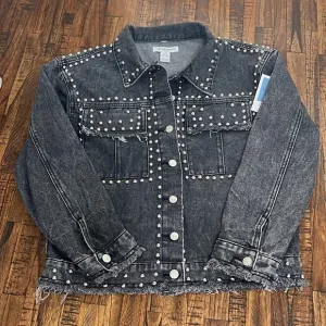 Denim studded jacket, black wash or gray with pockets button front new with tags