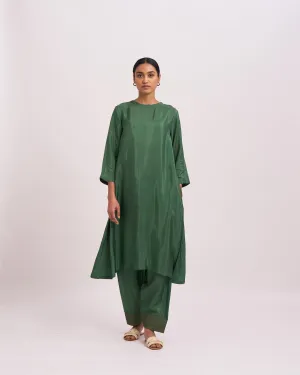 Dot   I   Pocket Style Doha Kurta Set Cotton Silk Fabric is used in Kurta set Olive Green  SS24-PS-OG