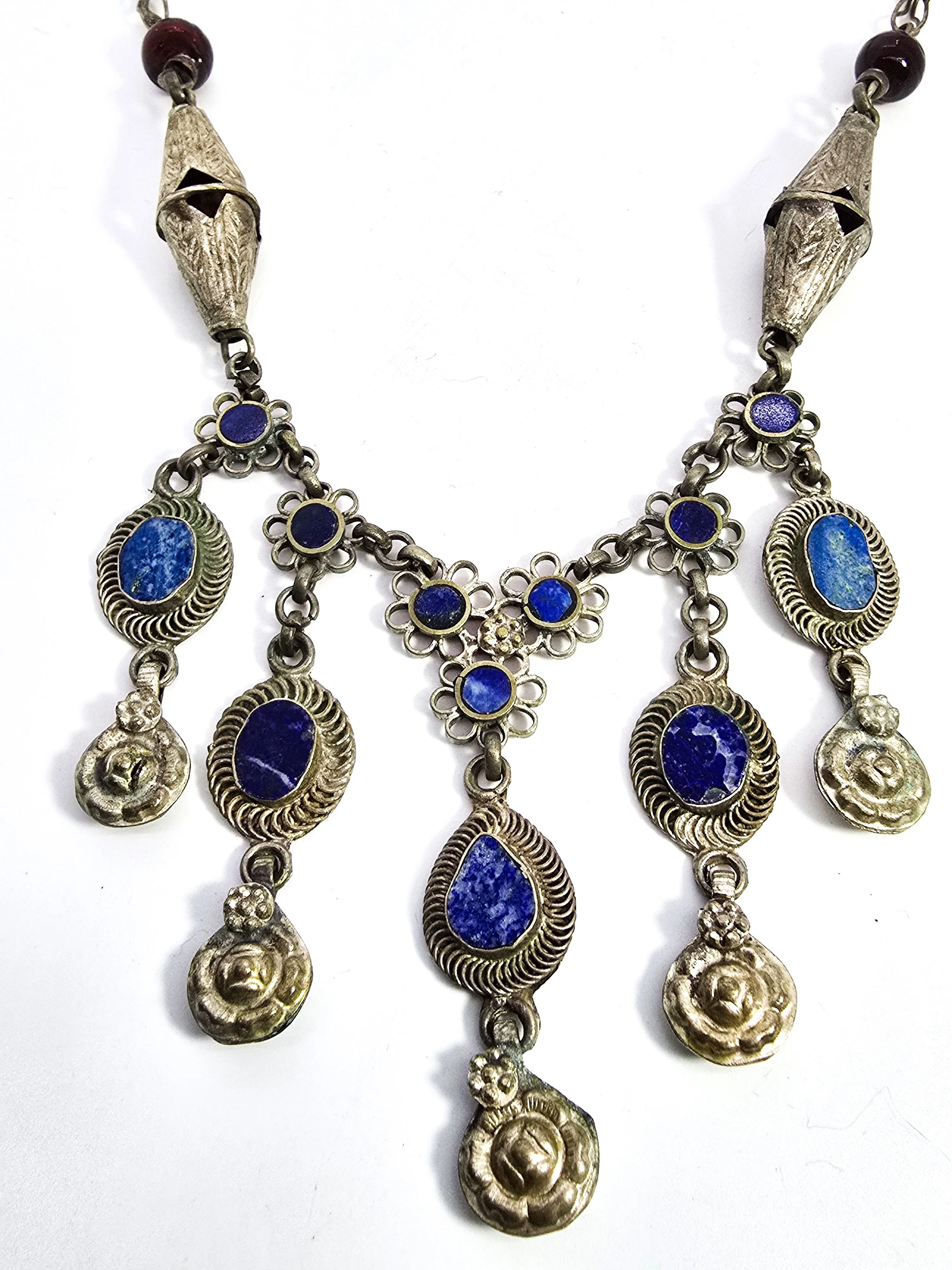 Ethnic Kuchi Style vintage Necklace in Silver Metal and Lapis-Lazuli gemstone