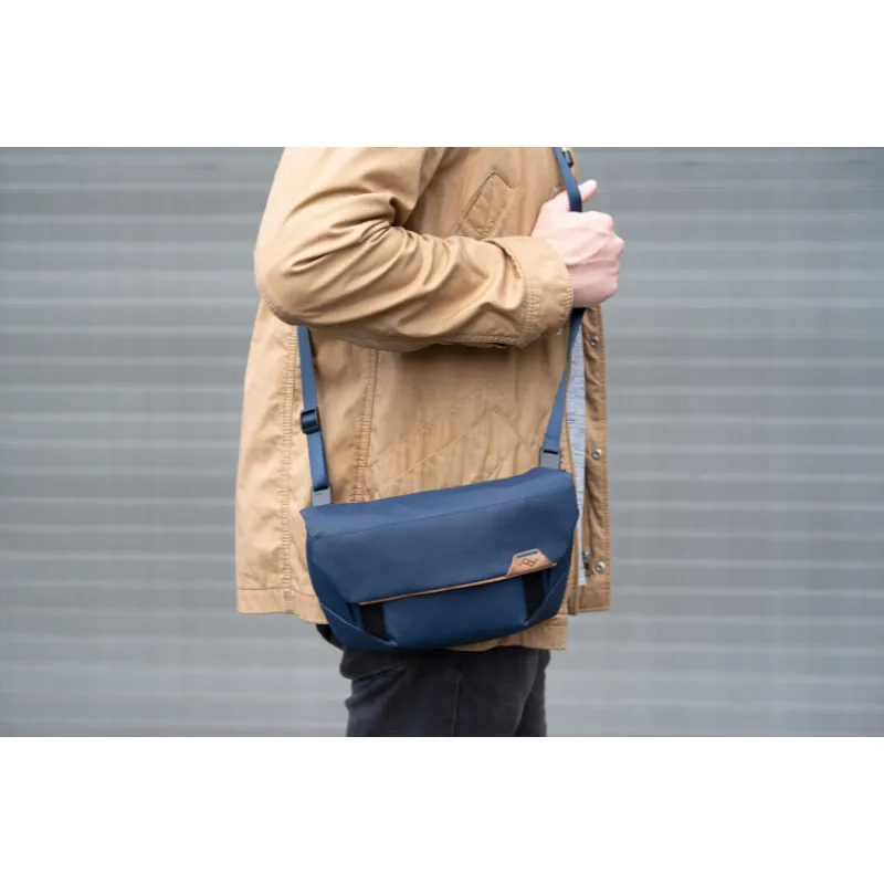 Field Pouch V2 - Midnight