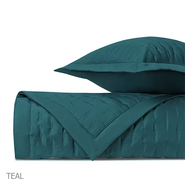 Fil Coupé Quilted Coverlets