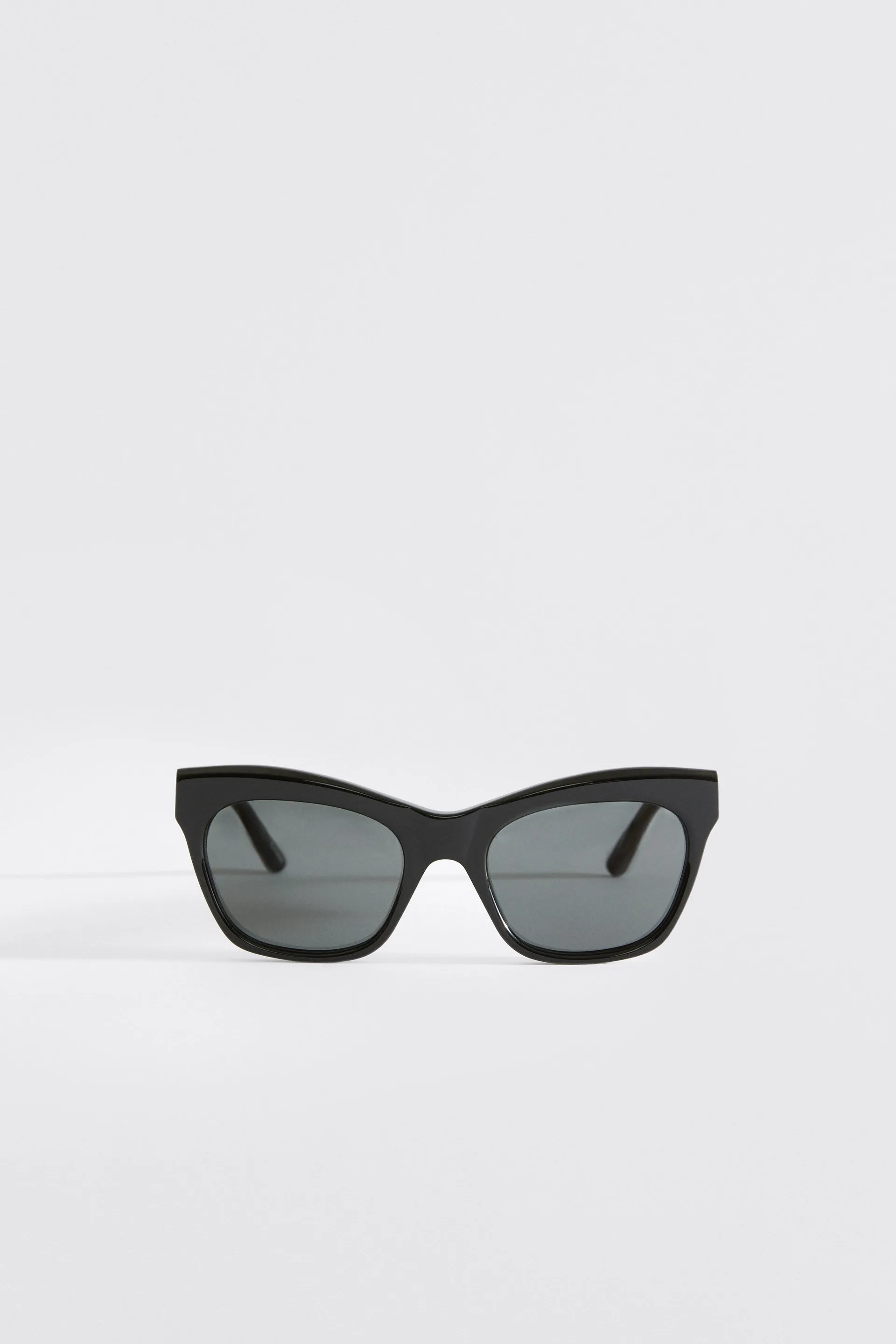 Filippa K x Chimi Model 2 Sunglasses - Black