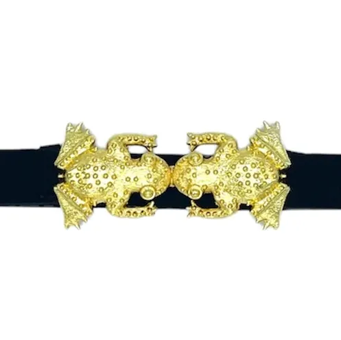 Garland Bags Belt Buckle - Smooching Frogs
