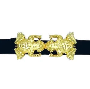 Garland Bags Belt Buckle - Smooching Frogs