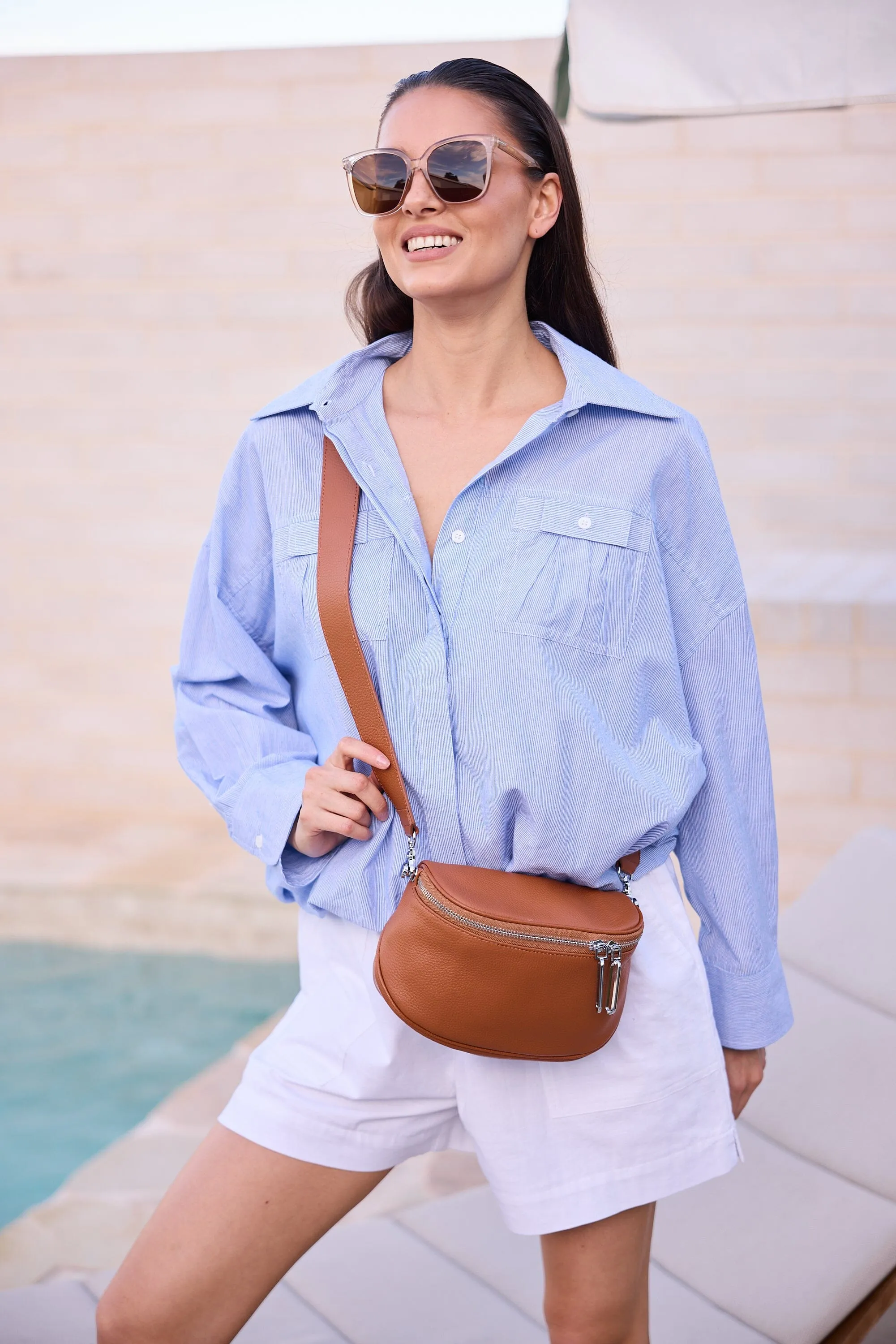 HOLIDAY Kensington Pouch Bag - Tan