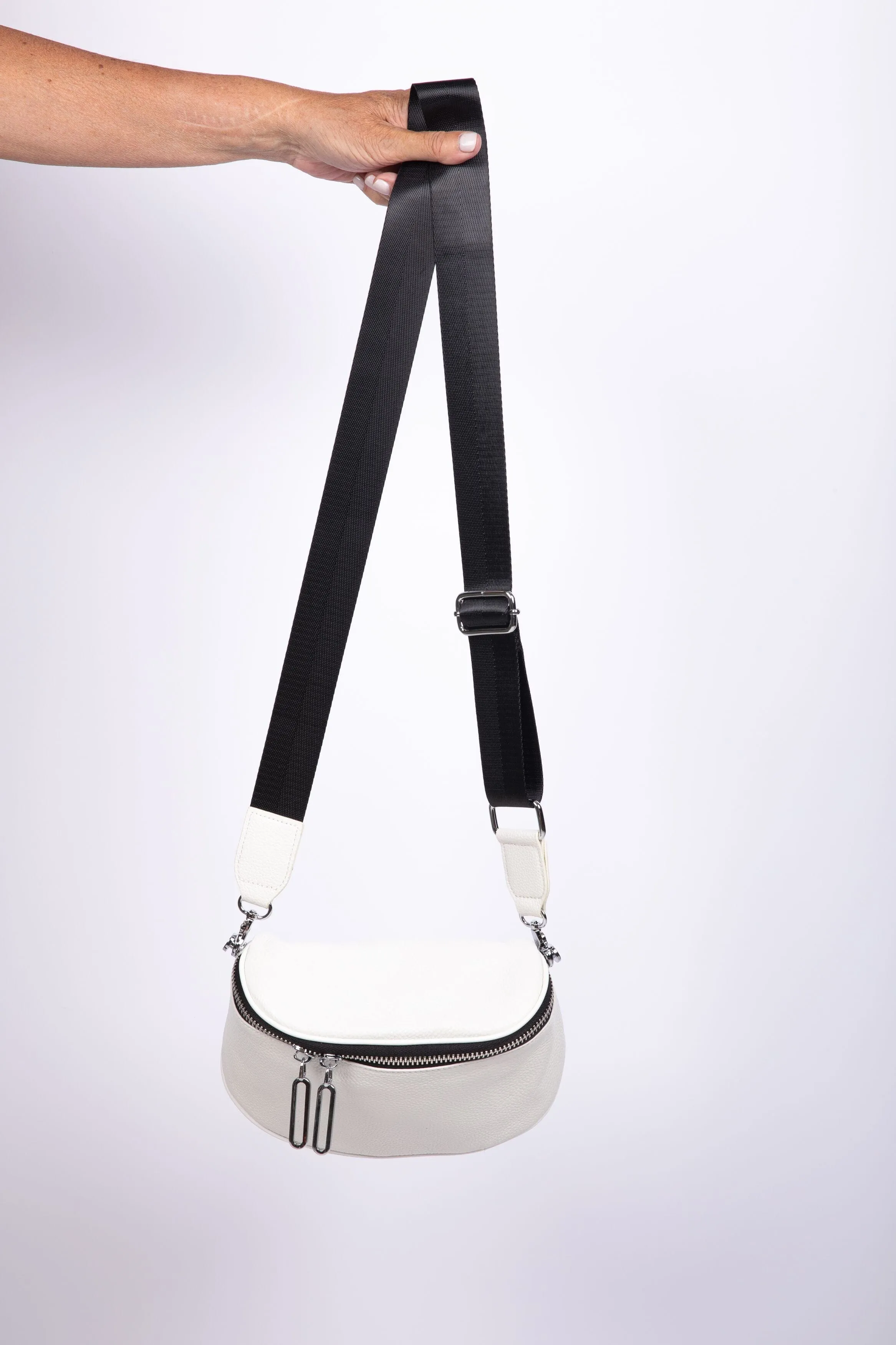 HOLIDAY Kensington Pouch Bag - White