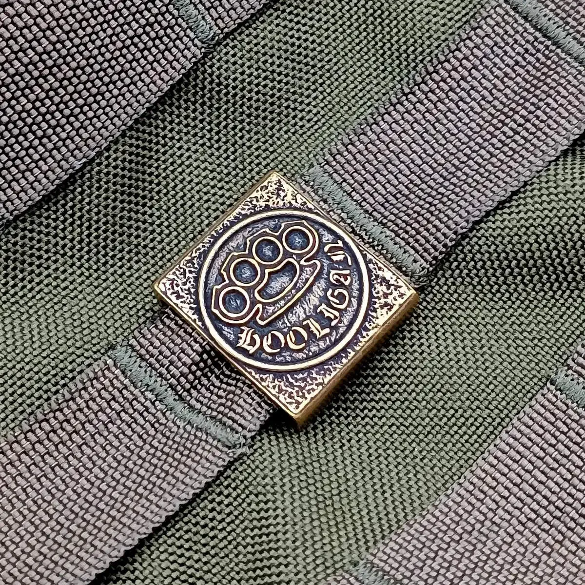 Hooligan molle clip