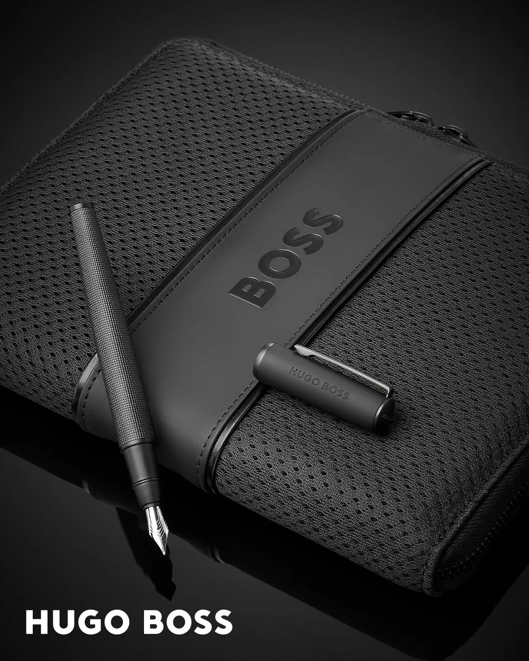 HUGO BOSS HTM413A - Conference folder A5 Arche Black