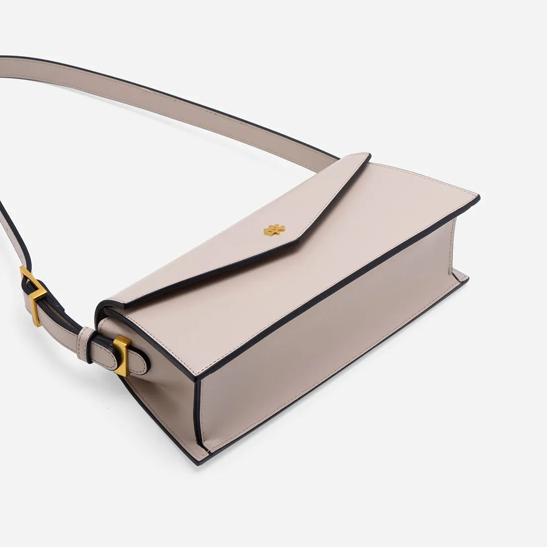 Inez Shoulder Bag