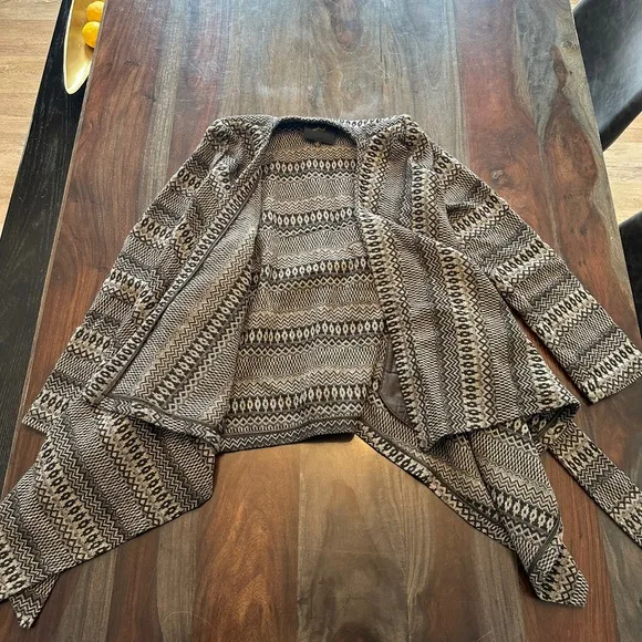 Jack by BB Dakota Black and Grey Open Front Cardigan