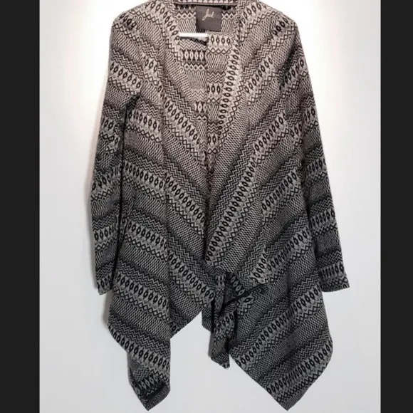 Jack by BB Dakota Black and Grey Open Front Cardigan