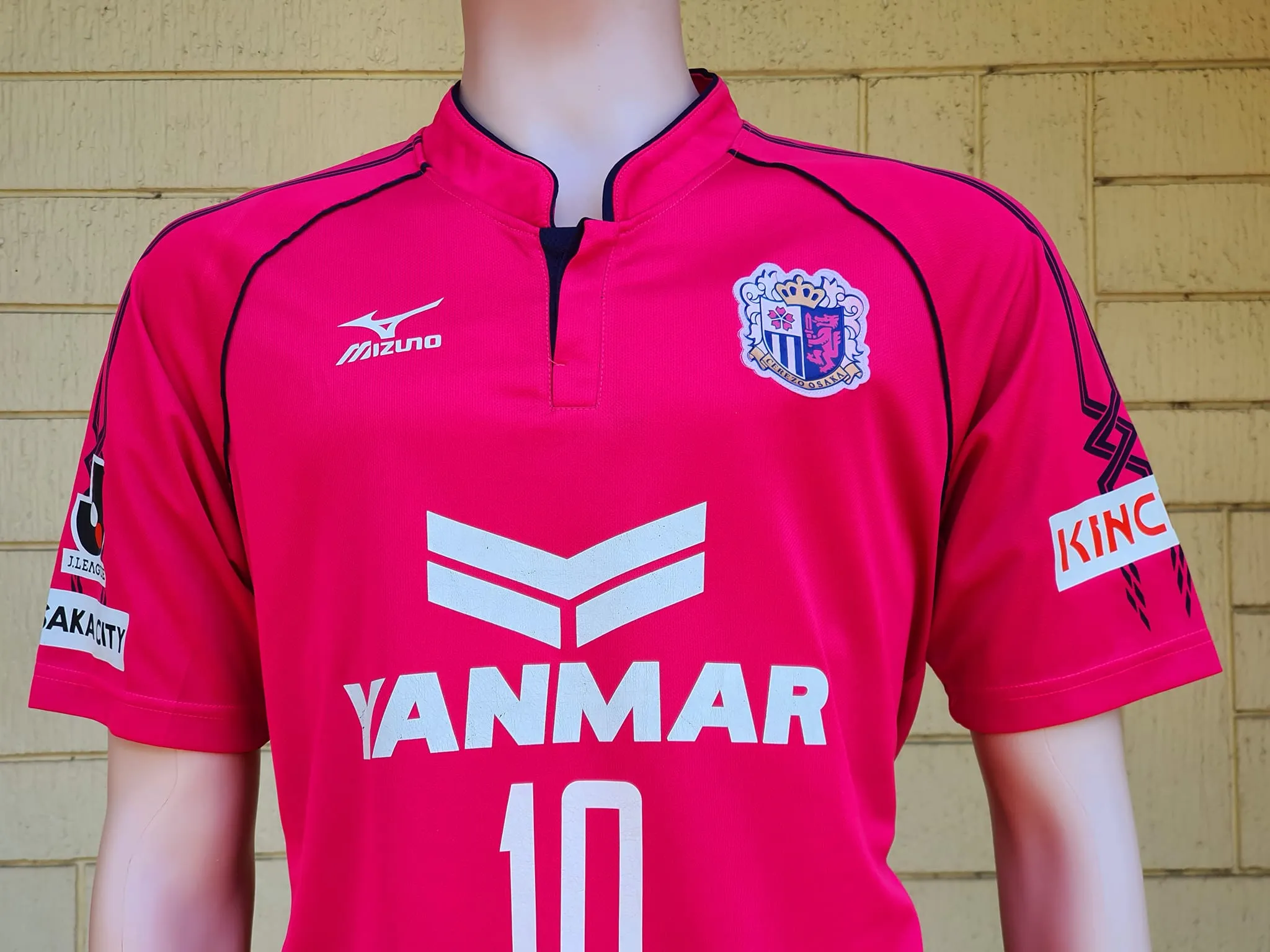 JAPAN J-LEAGUE CEREZO OSAKA 2014-2015 HOME QUARTER FINAL FORLAN JERSEY MIZUNO SHIRT LARGE  SOLD!