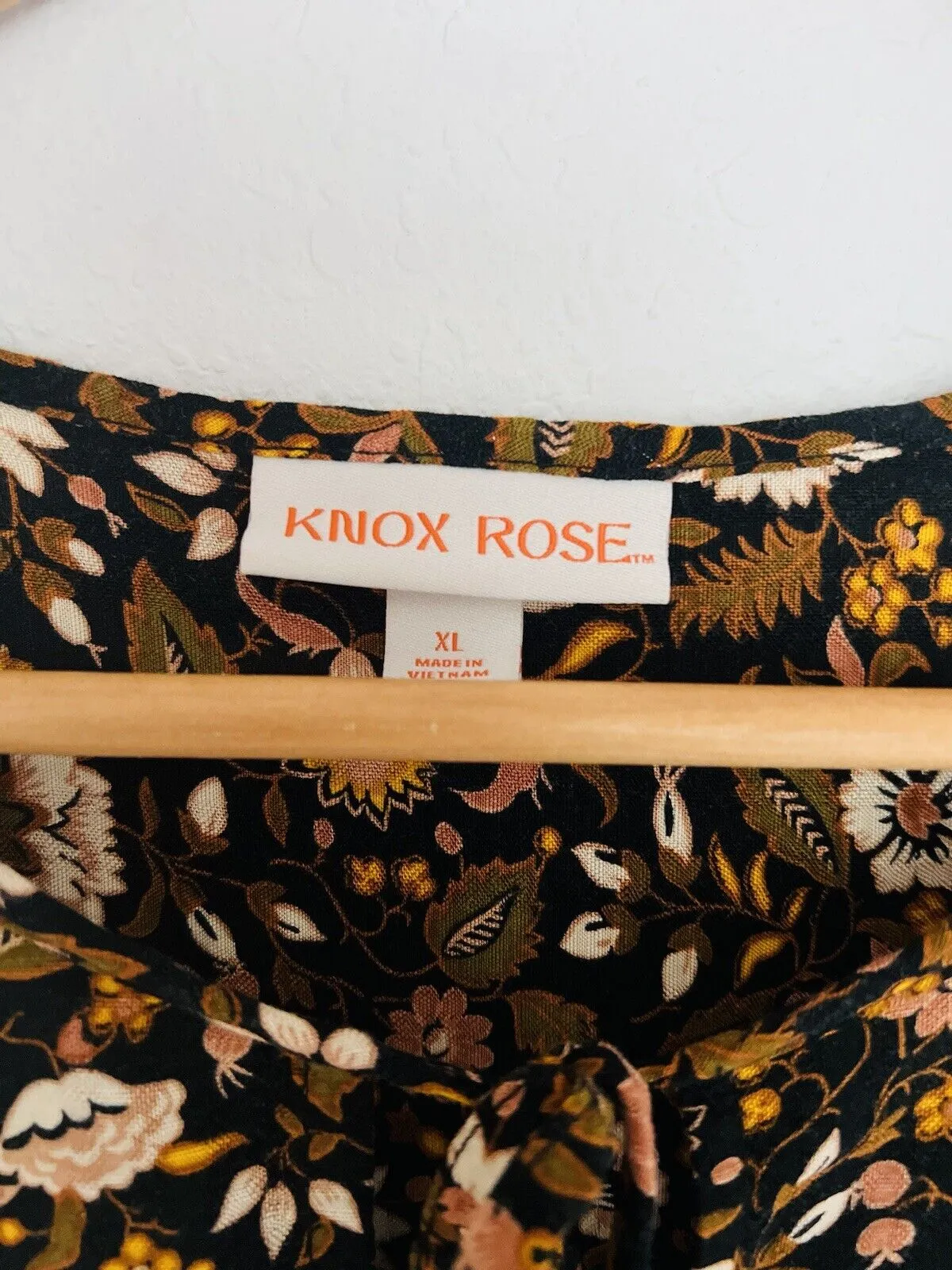 KNOX ROSE Floral Pullover Blouse Sz XL Tie Neck Long Sleeve Tunic Top Boho