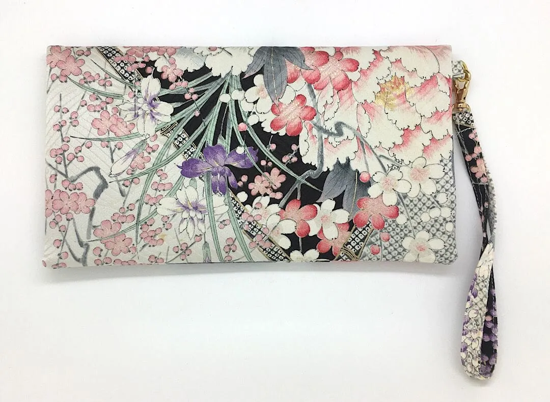 Kuukou Folding Wristlet Clutch 4548I