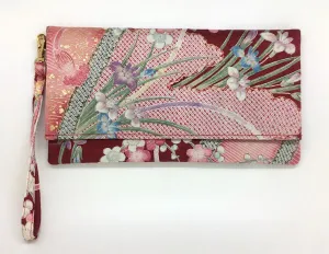 Kuukou Folding Wristlet Clutch 4656K