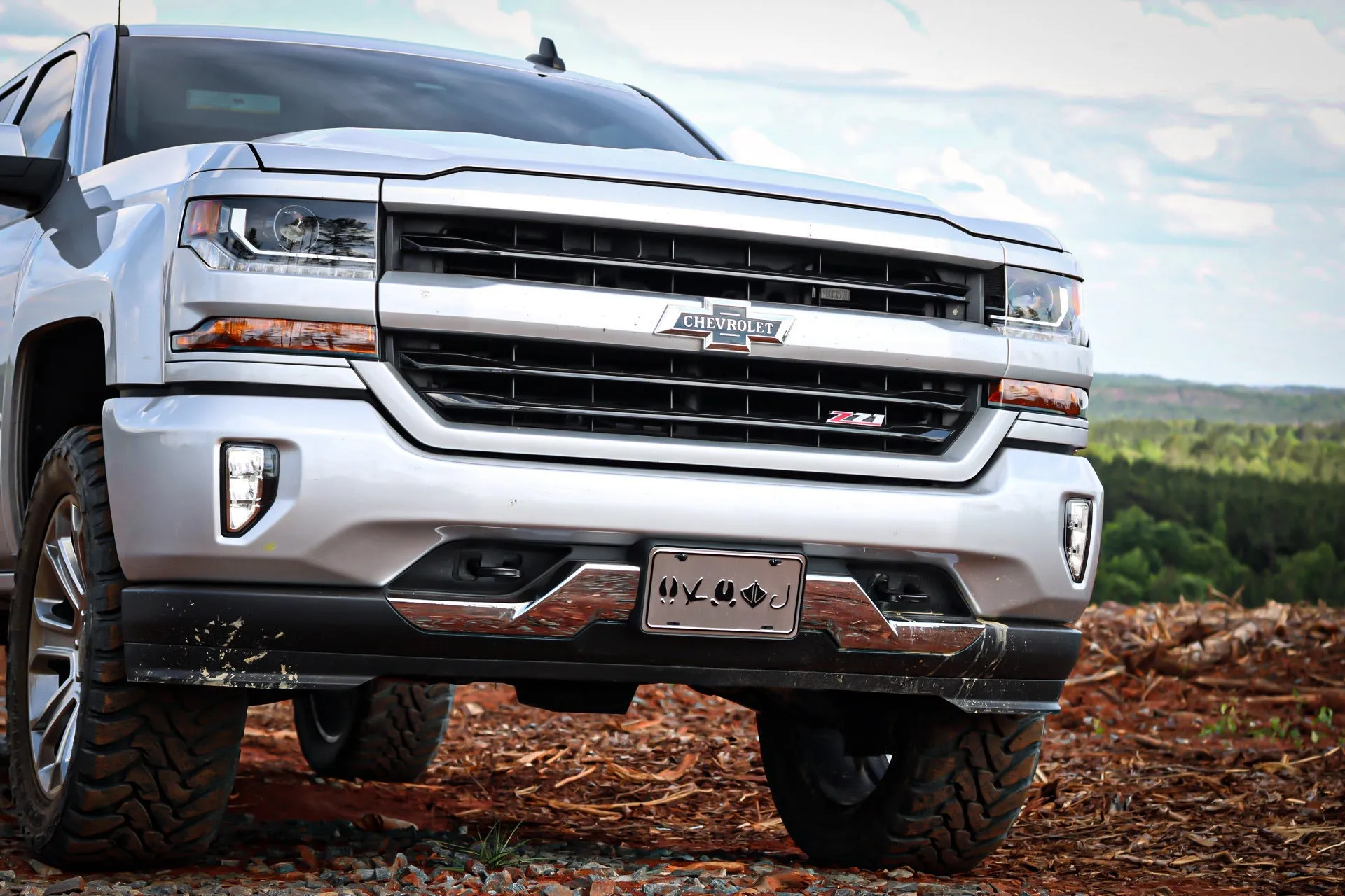LICENSE PLATE | TRACKS LOGO