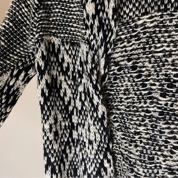 Lovestitch Black and Ecru Open-Front Cardigan Sweater Size‎ Large