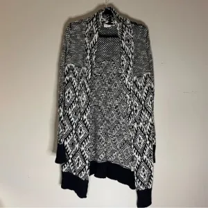 Lovestitch Black and Ecru Open-Front Cardigan Sweater Size‎ Large