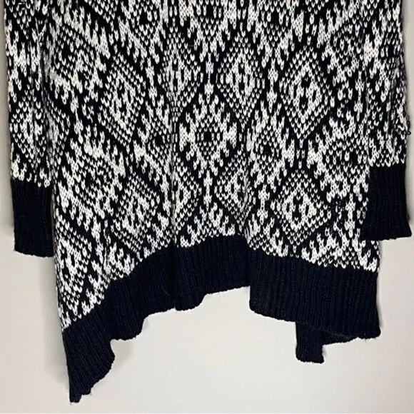 Lovestitch Black and Ecru Open-Front Cardigan Sweater Size‎ Large