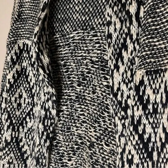 Lovestitch Black and Ecru Open-Front Cardigan Sweater Size‎ Large