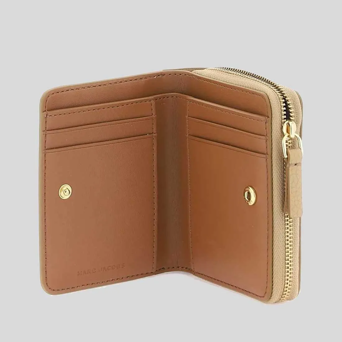 MARC JACOBS The Leather Mini Compact Wallet Camel RB-2R3SMP044S10