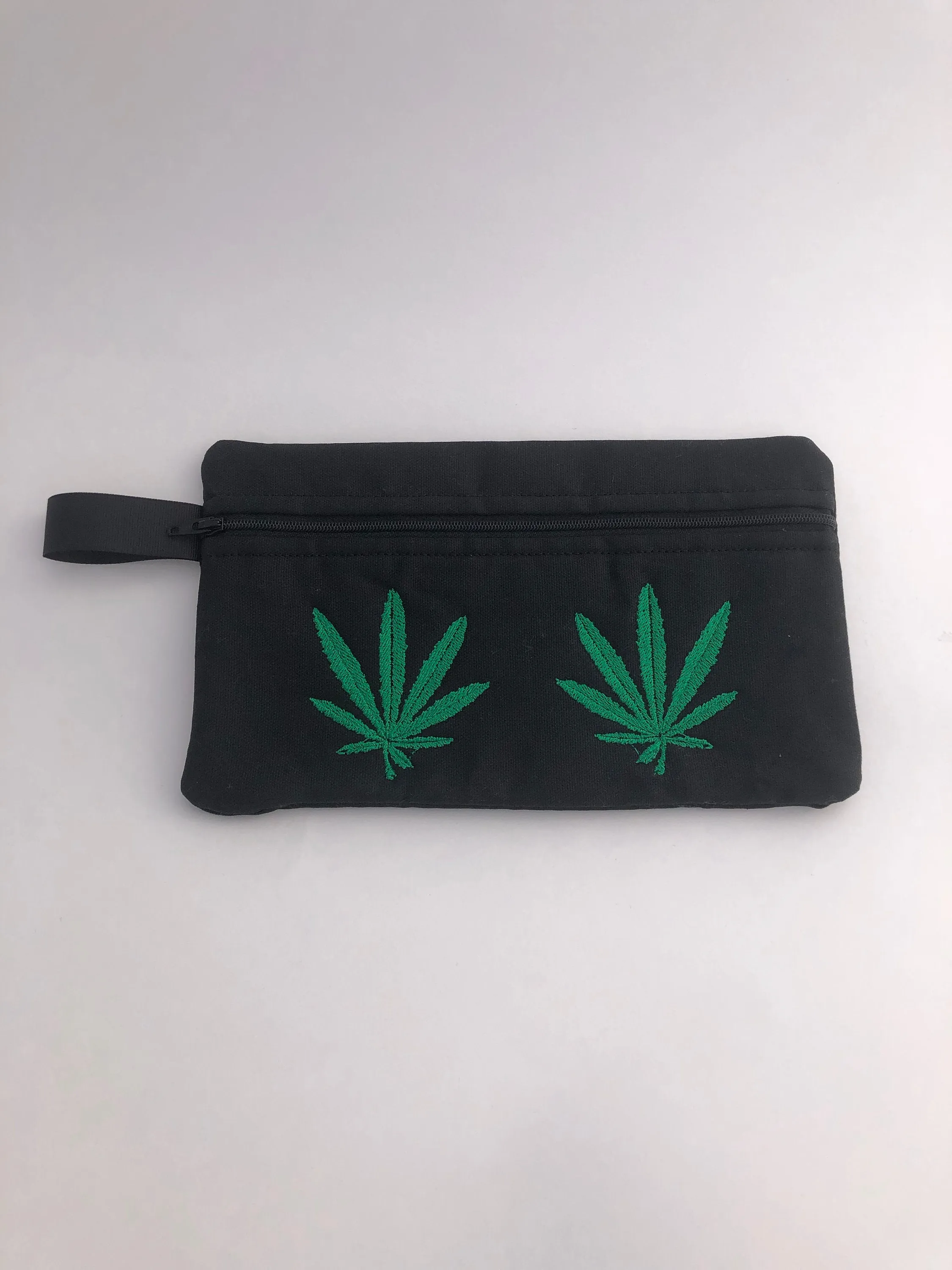 Marijuana Embroidered Medium Bag | stitchywoman.net