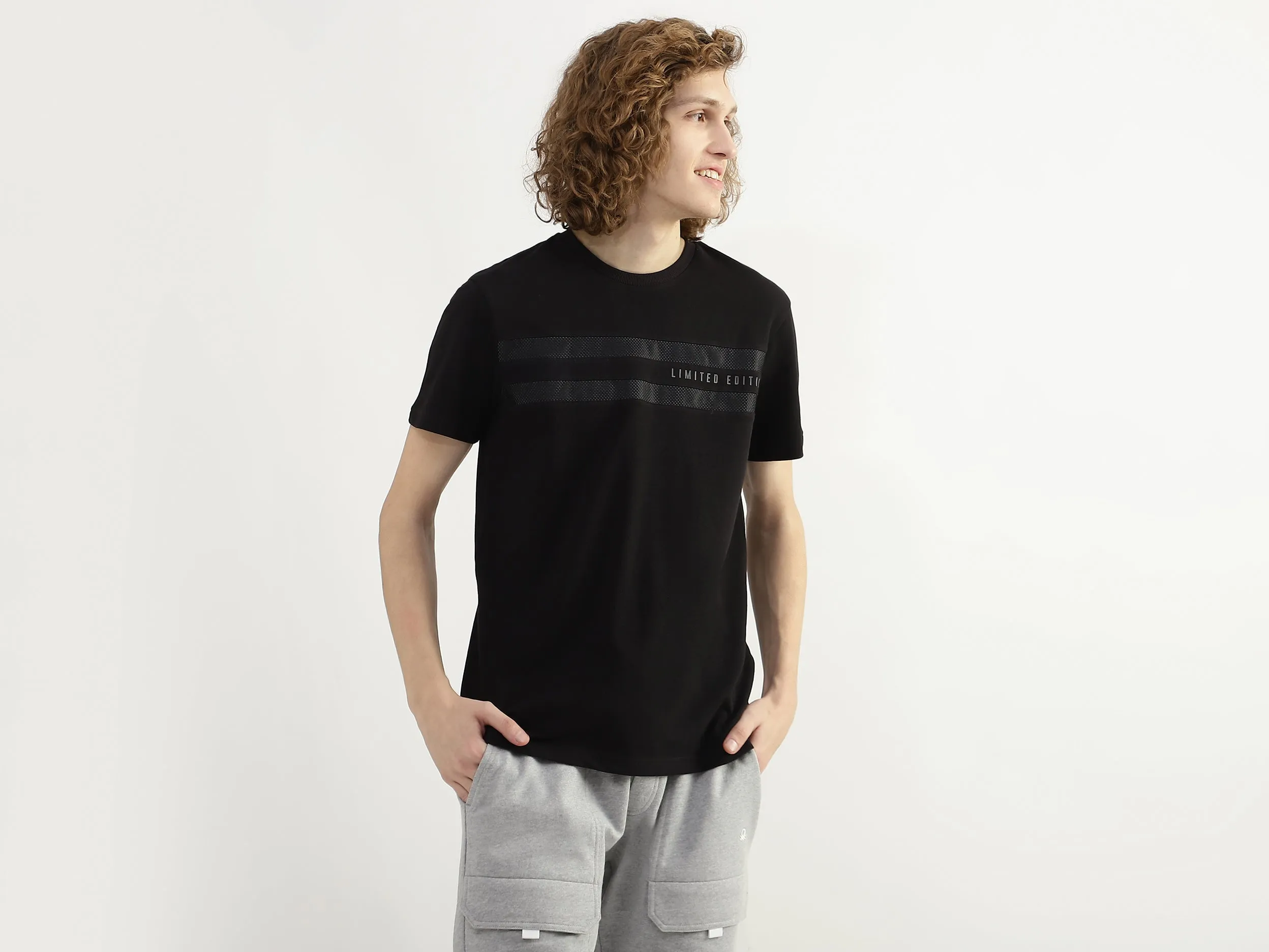 Men Textured Round Neck T-shirt