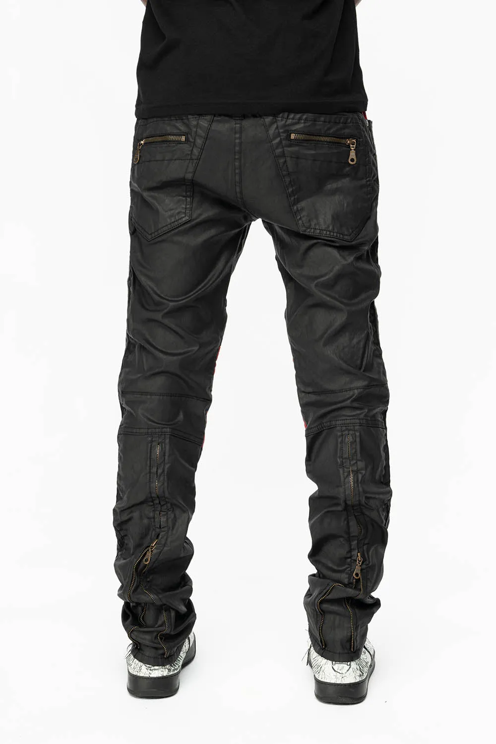MENS BIKER JEANS IN DY FABRIC IN BLACK WASH WITH RED INSERTS