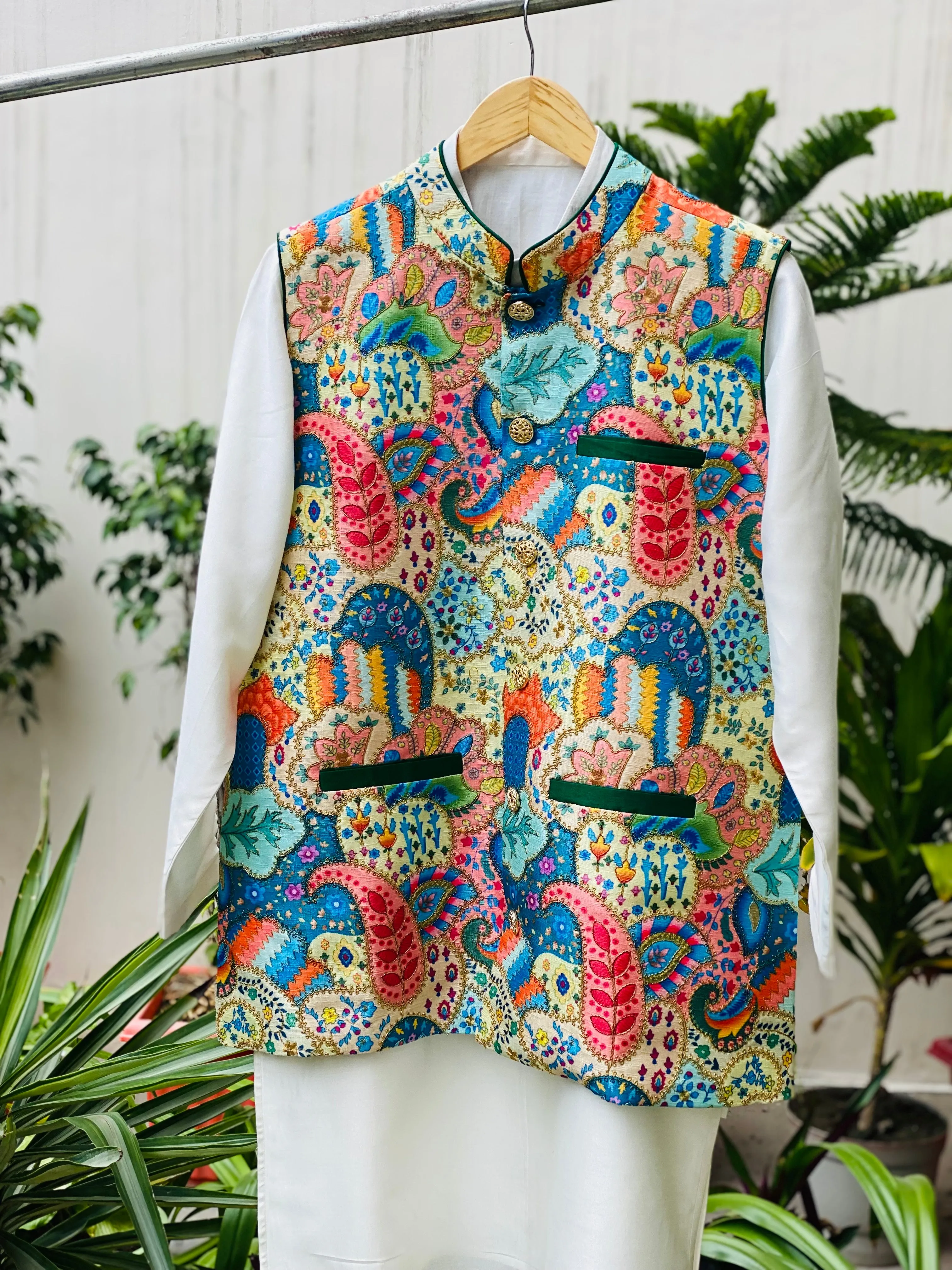 Menswear Multicolored & White Silk Kurta Set