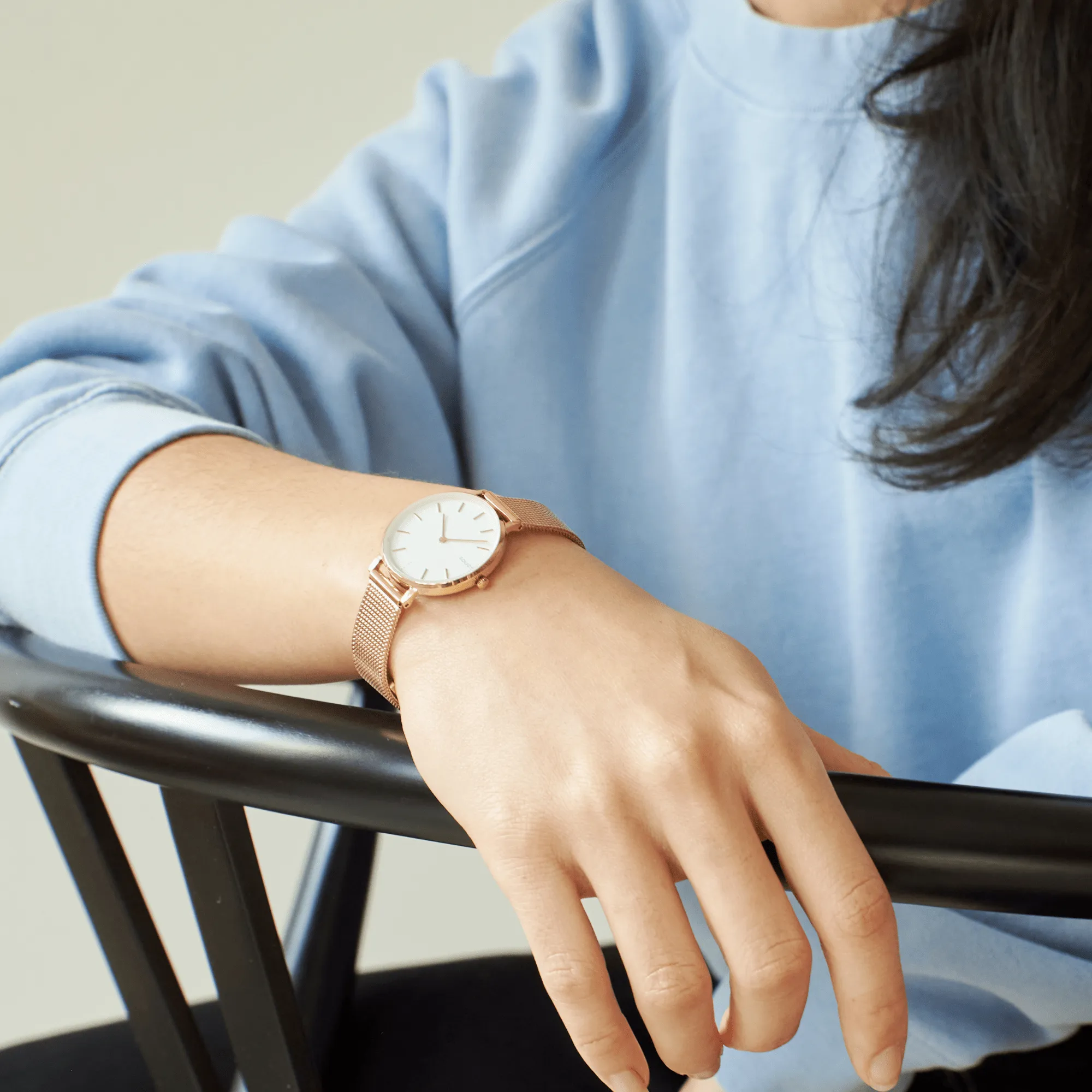 Mini Solar Watch with White & Rose Gold Dial  | Rose Gold Mesh Strap